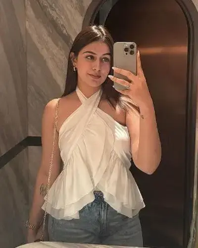 Call Girl Akbarpur